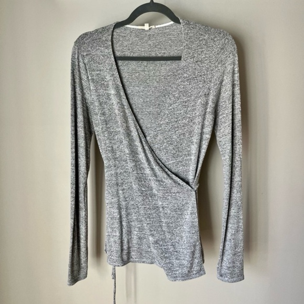 Aritzia Wilfred Free Katsia Wrap Top